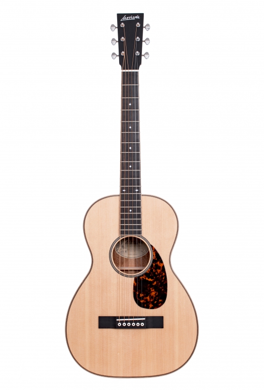 Larrivée 0-40 Legacy Series Acoustic Guitar