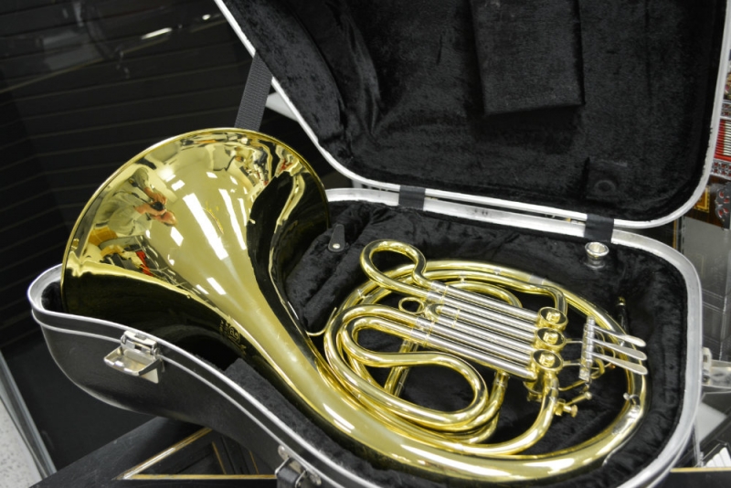Amati Single French Horn
