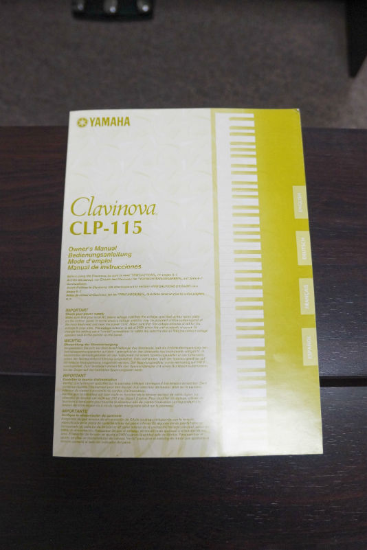 Yamaha CLP-115 Digital Piano