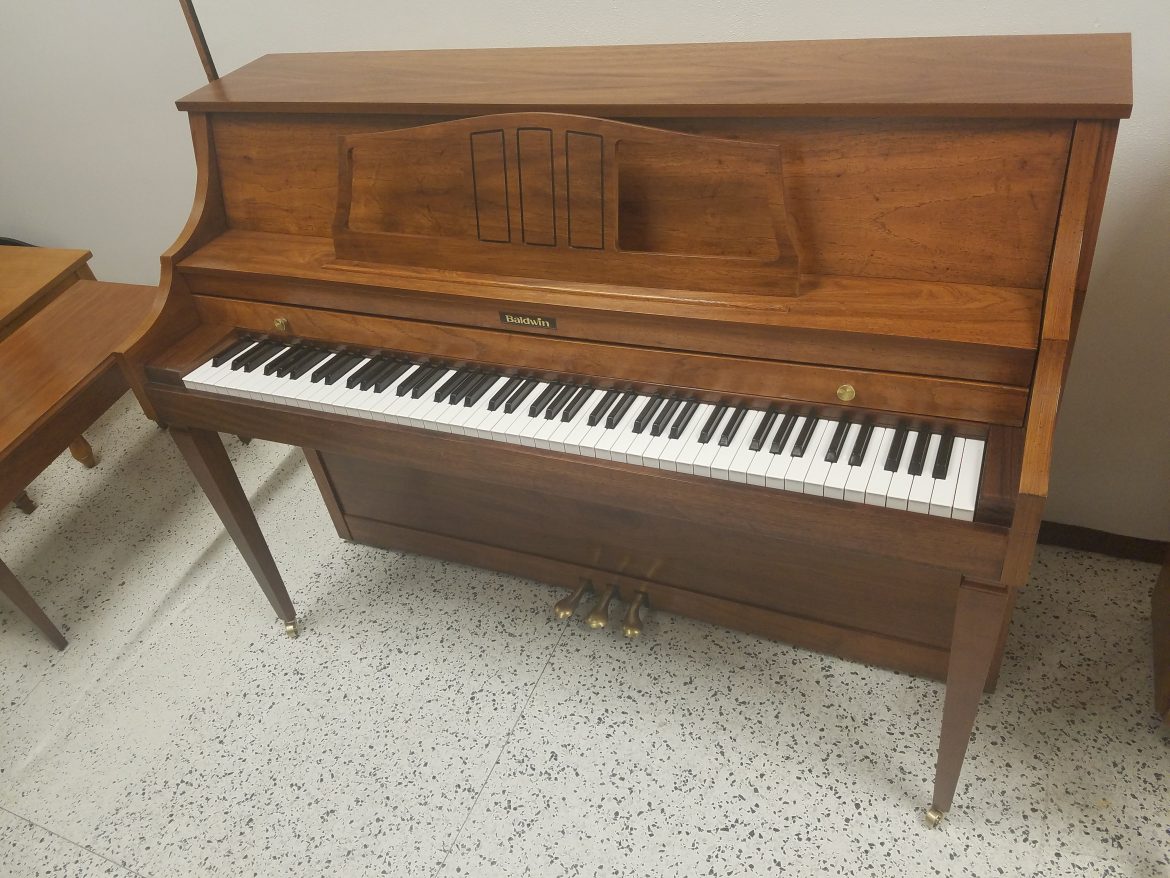 Baldwin Upright Console Piano