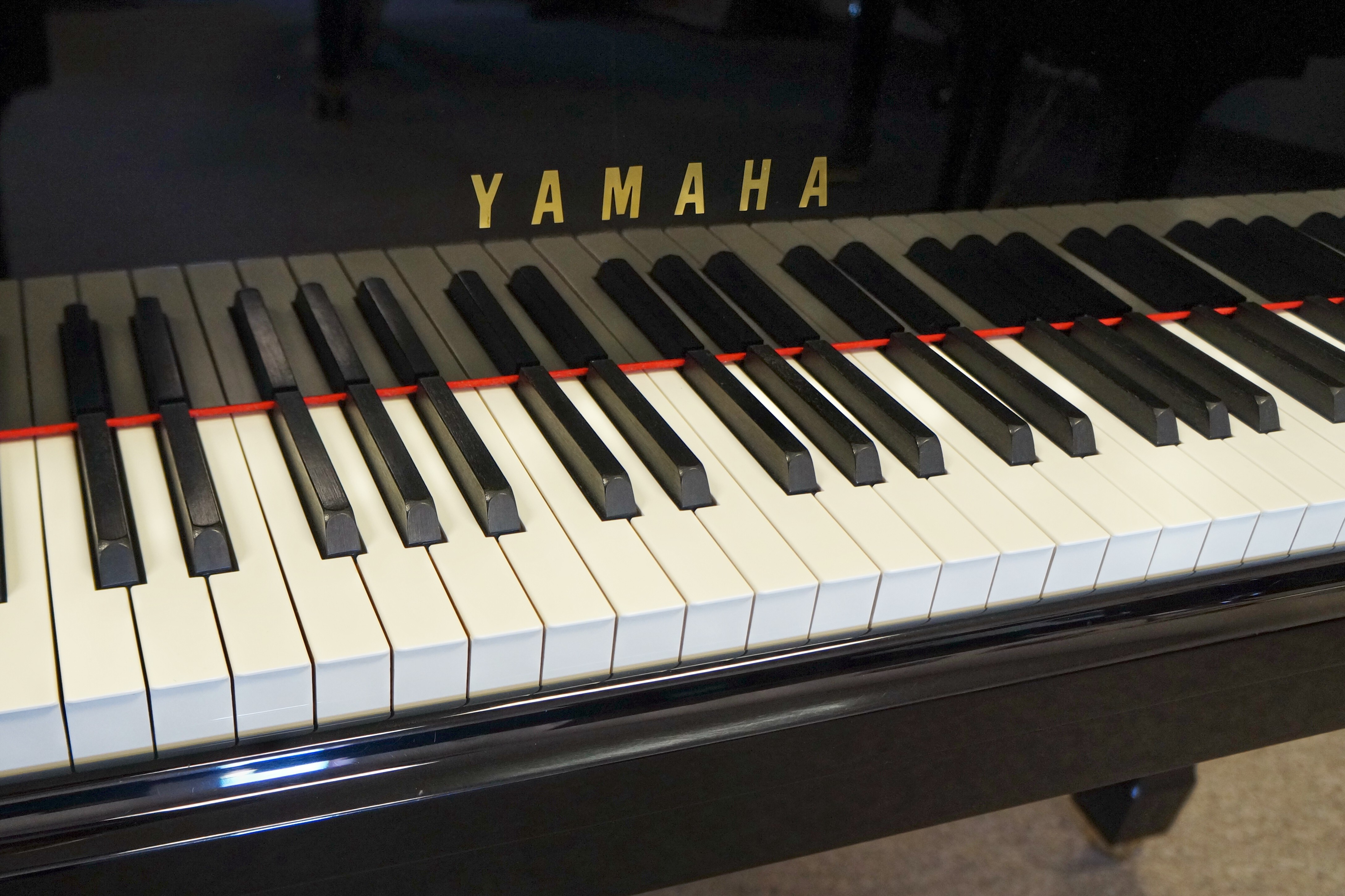 Yamaha C6