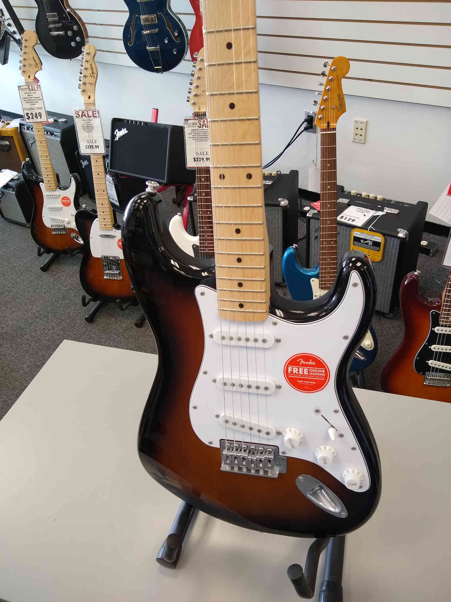 Squier Affinity Strat Tobacco Burst with Maple Fingerboard