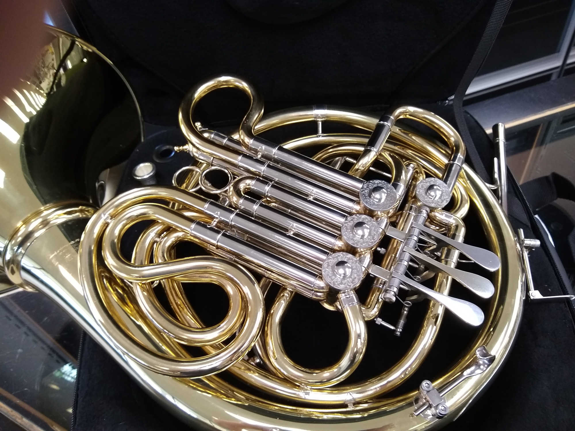 Schiller Elite VI Double French Horn Gold Rose Finish W/Nickel