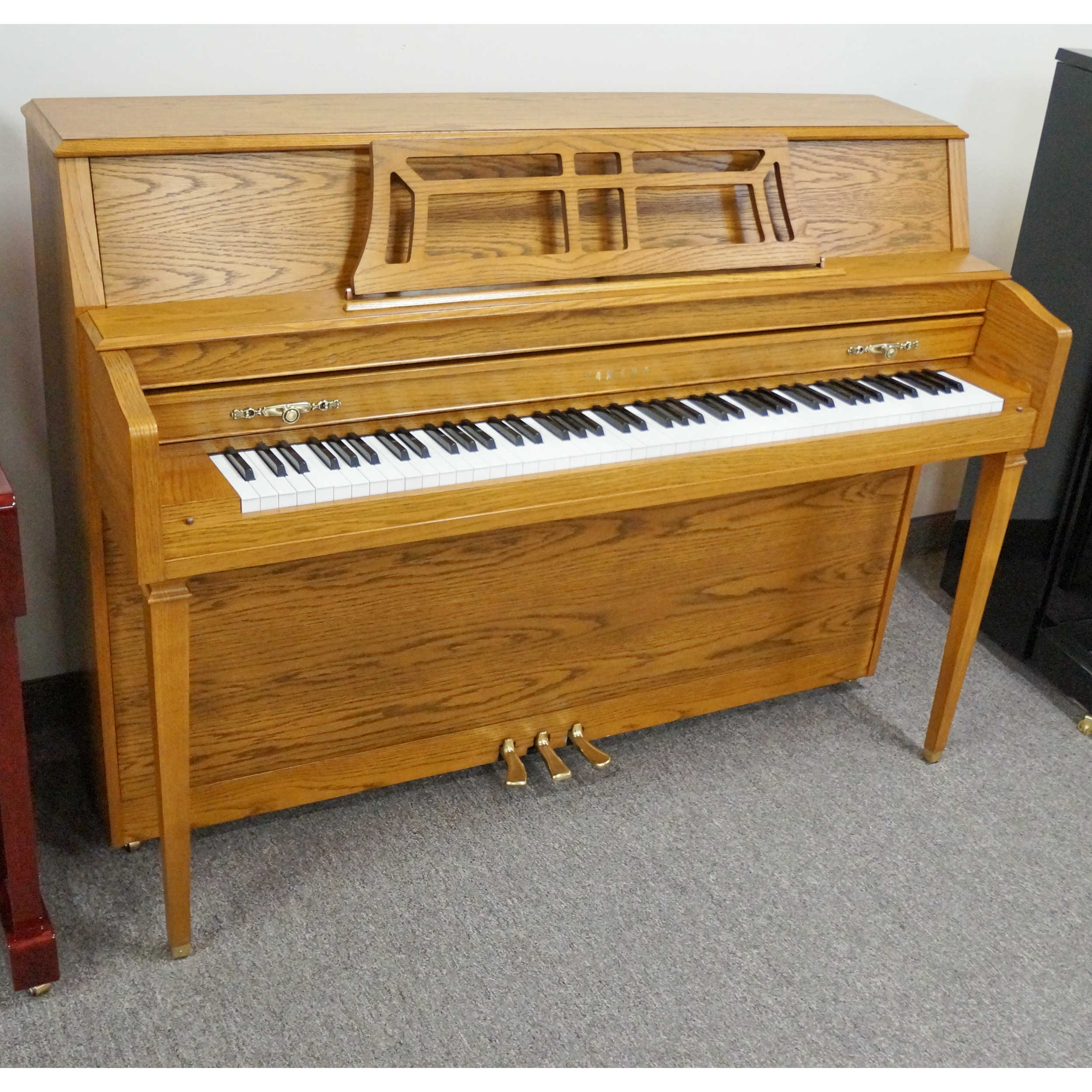 Yamaha Upright Piano Ltd Oak