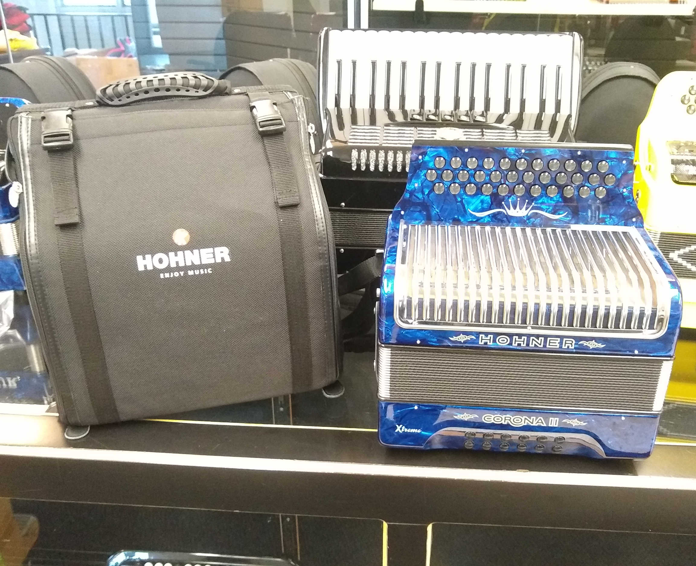 Hohner II Extreme 34 Key Button Accordion Ltd Blue Polish - FBbEb