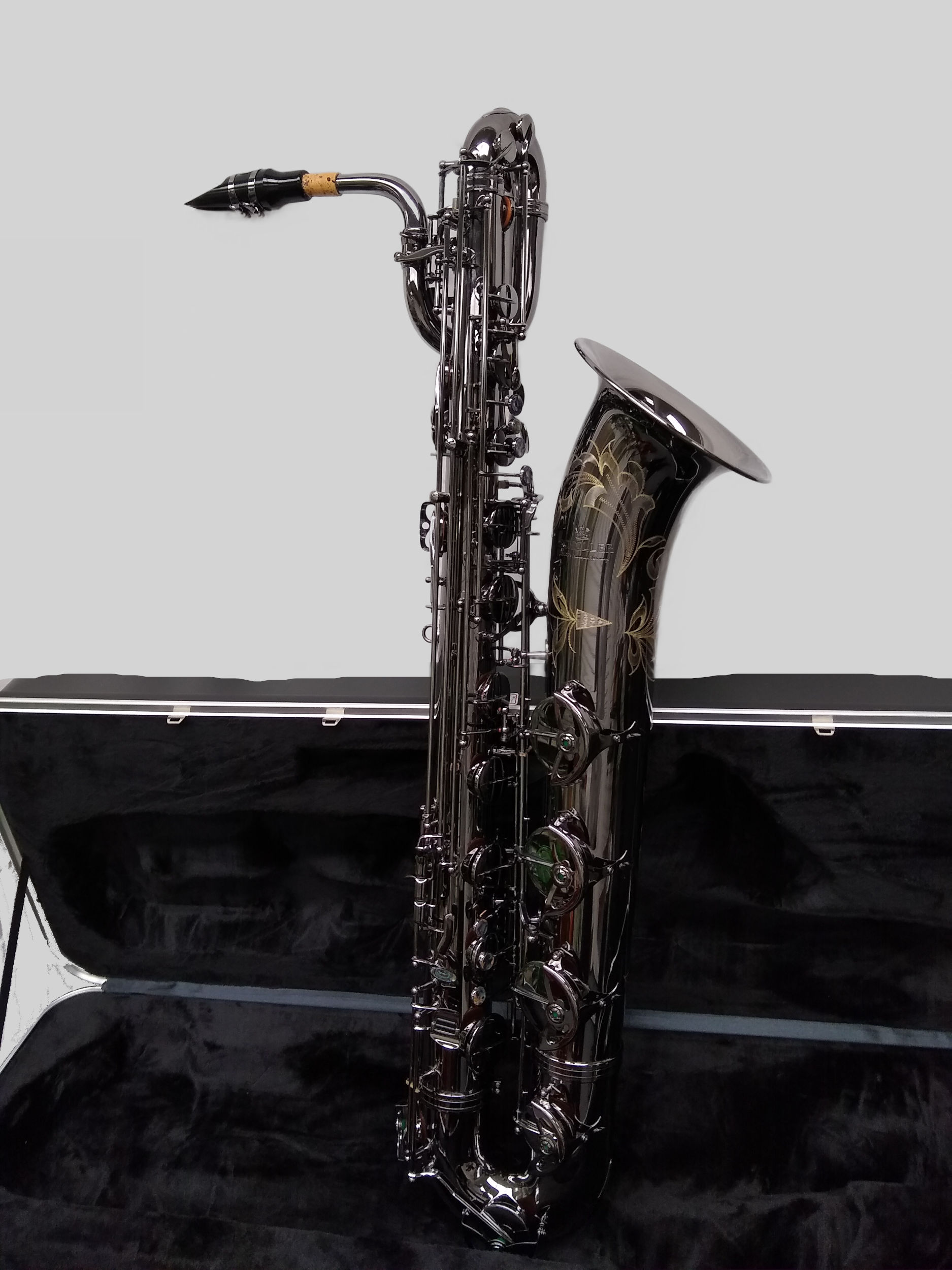 Schiller Elite V Baritone Saxophone Black Nickel