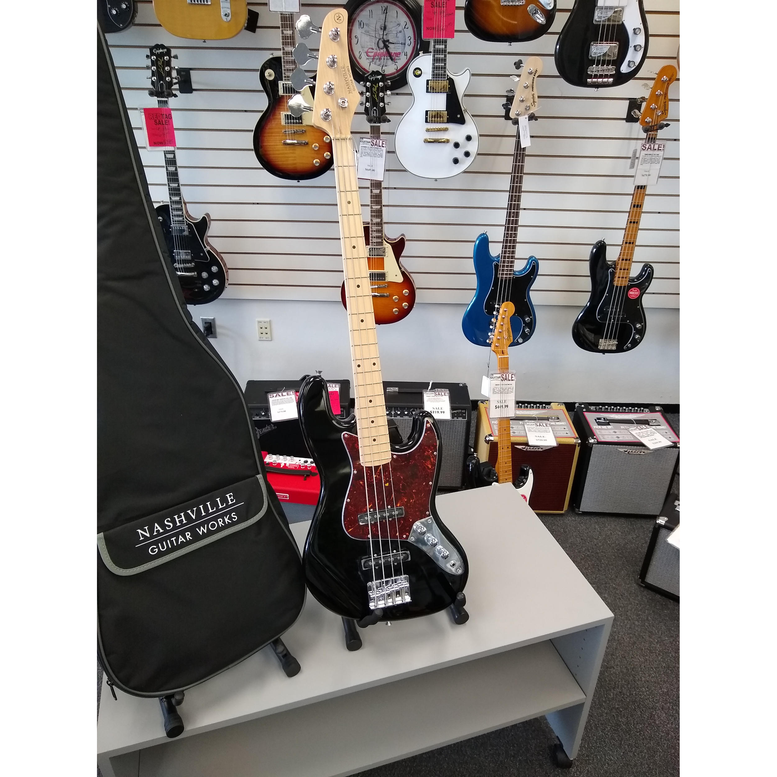Nashville Guitarworks Custom 200J Bass