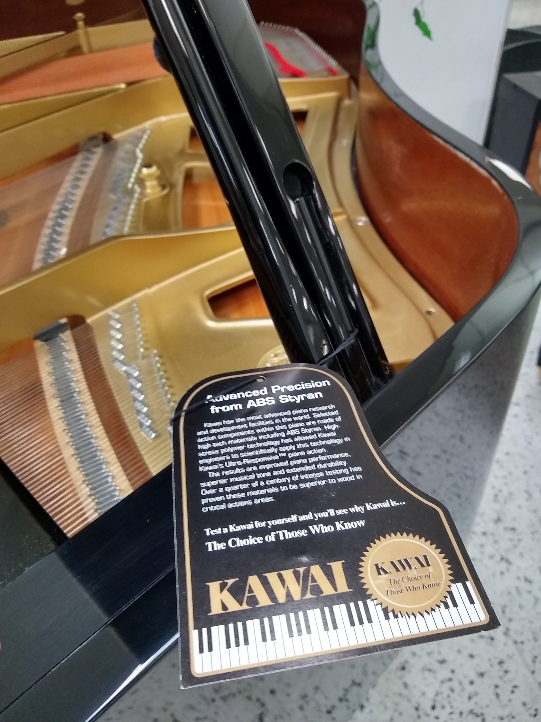 Kawai RX1 Grand Piano - Black Polish