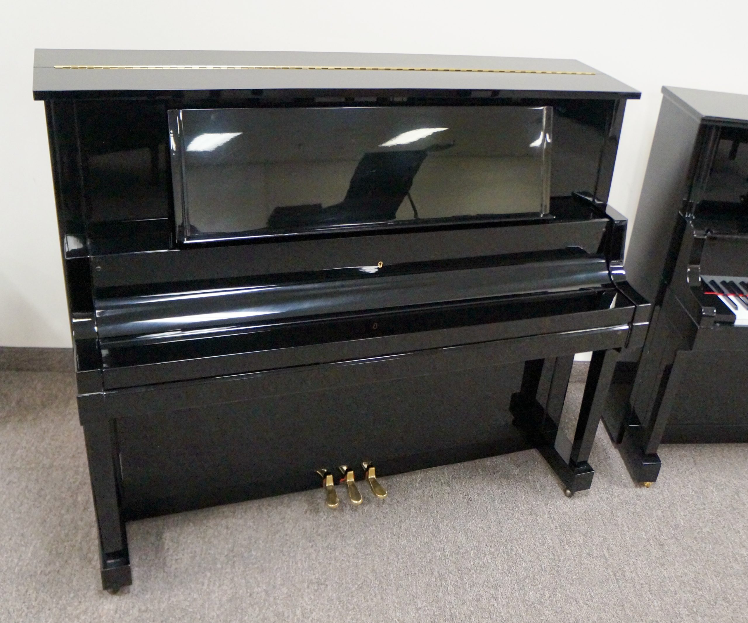Kawai Us75 Upright Piano
