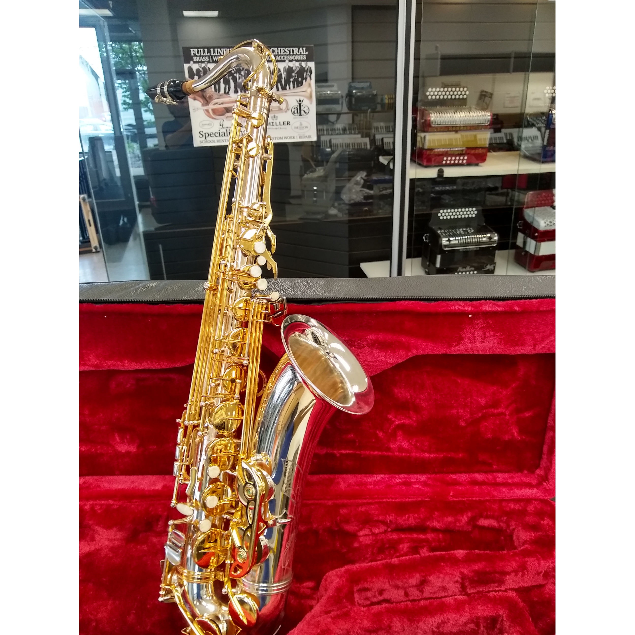 Milwaukee Tenor Saxophone Pro Artist Silver/Gold