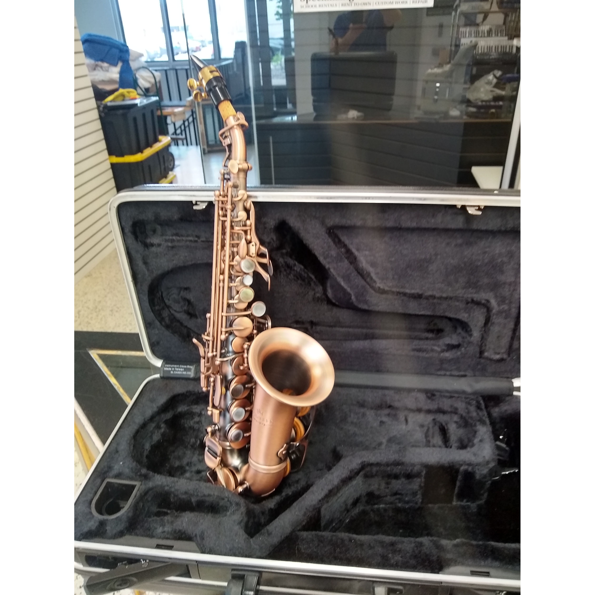 Schiller Elite Curved Soprano Saxophone